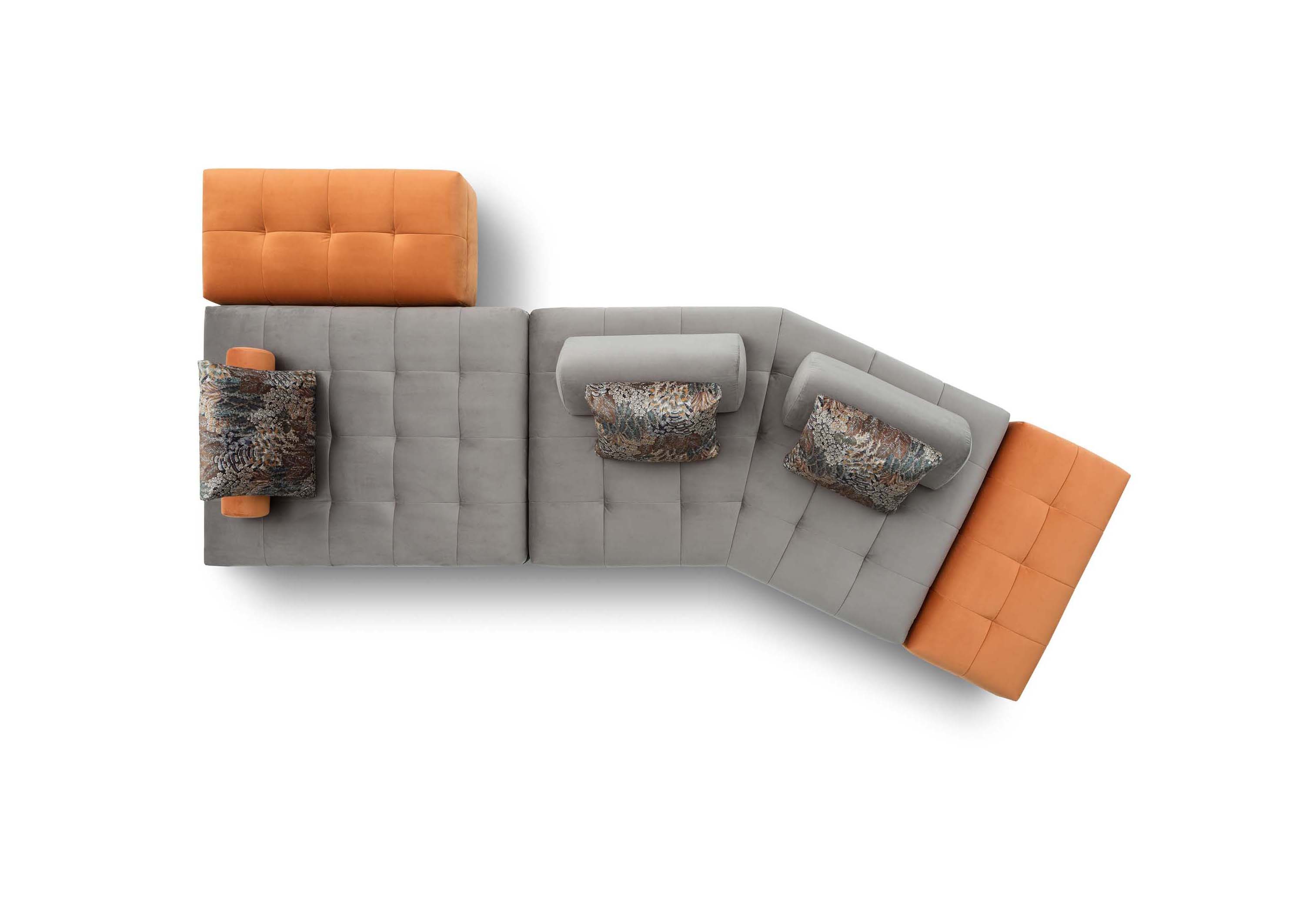 Divano Joplin in composizione angolare Divano Joplin LeComfort con braccioli regolabili e schienale traslabile