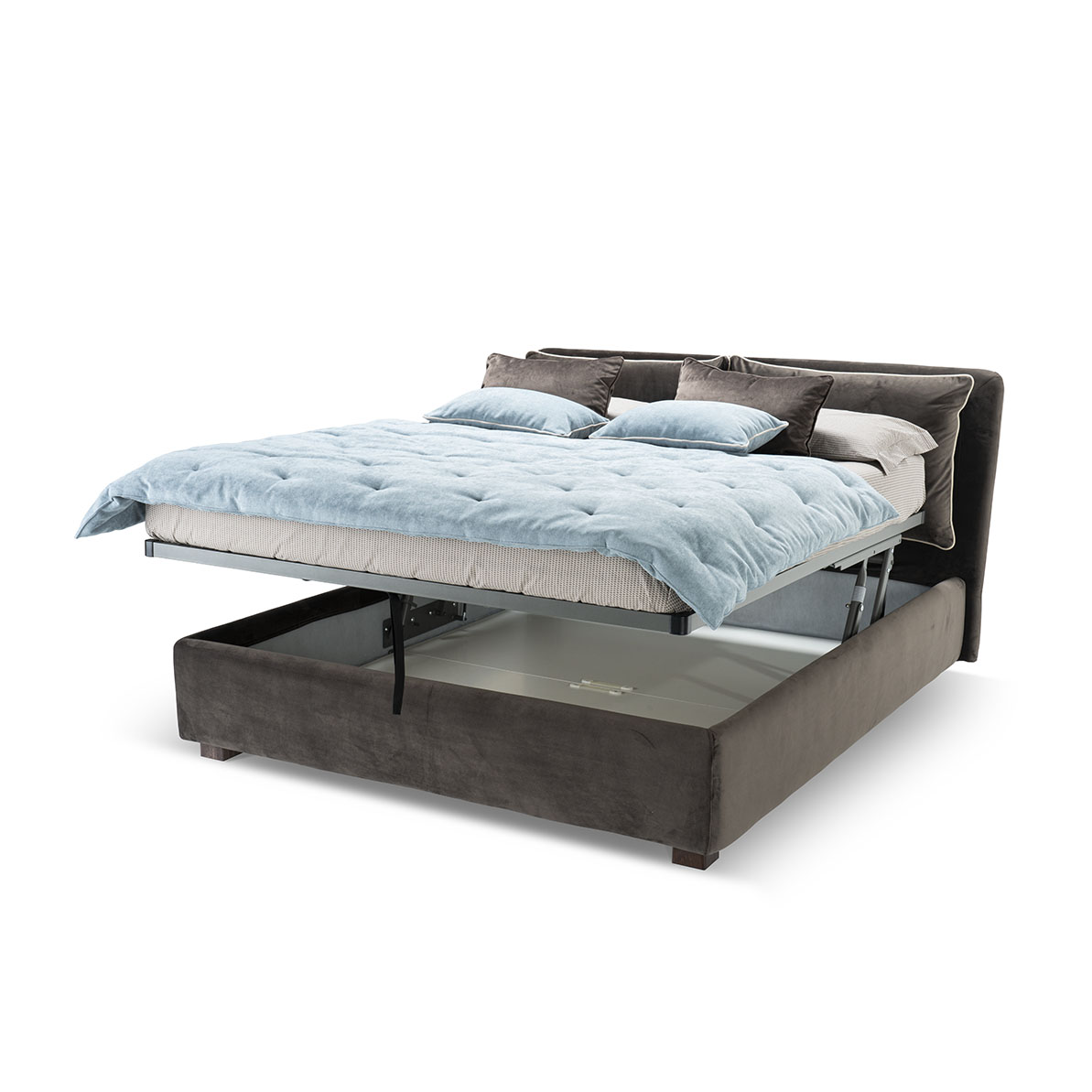 Letto matrimoniale con contenitore Letto matrimoniale con contenitore capiente per riporre oggetti di varia natura